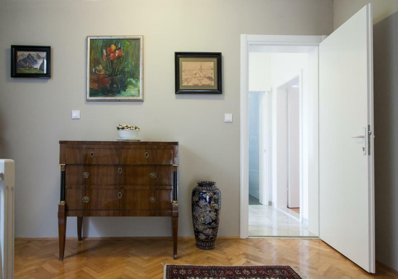 Rafaj Apartment