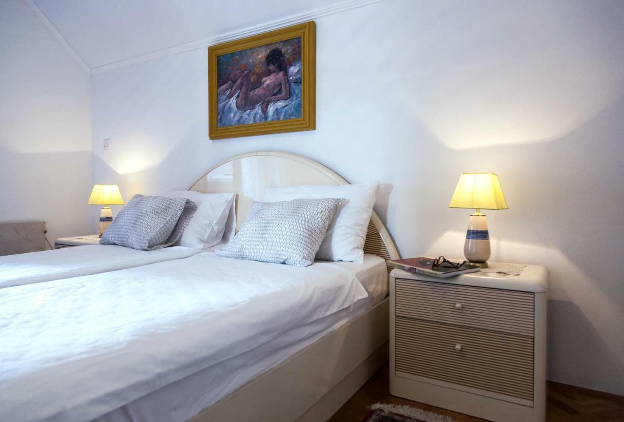 Apartment Rafaj *