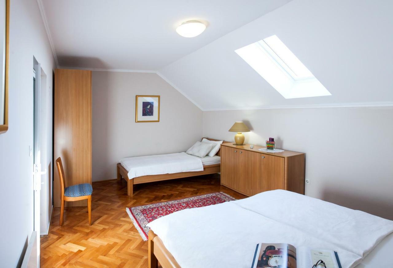 Rafaj Apartment